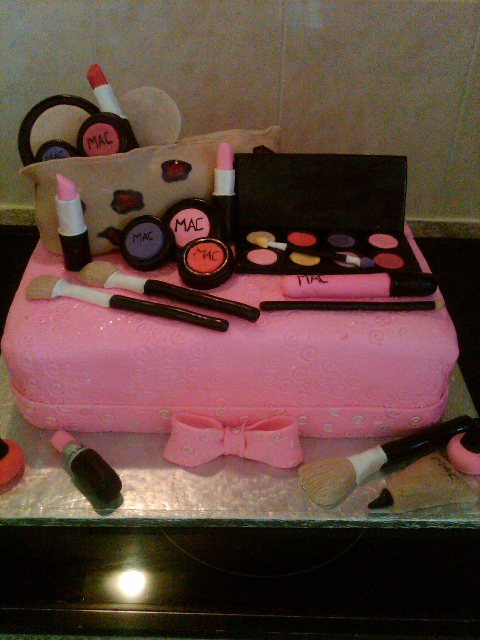 Farieda Crawley Love bites1