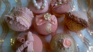 Baking Tannie 2013 Yumna Bhamjee Le Petit Bon Bon